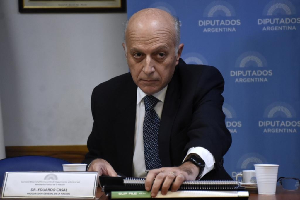Dura carta del jefe de los fiscales al Presidente