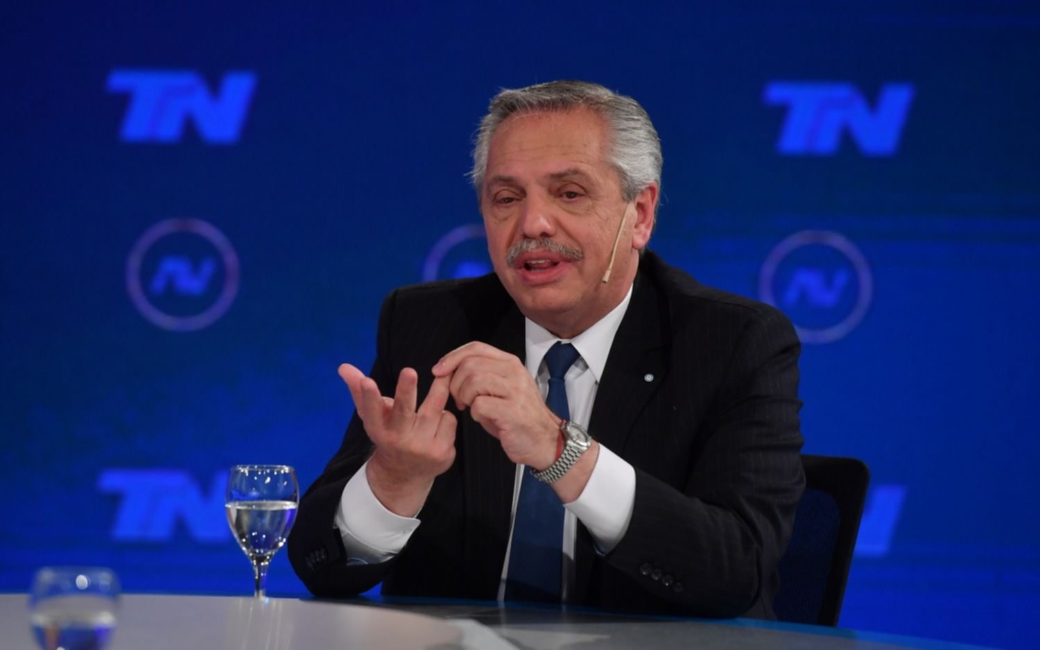 Alberto Fernández acusó con dureza al procurador Casal: “Doble vara para medir hechos”