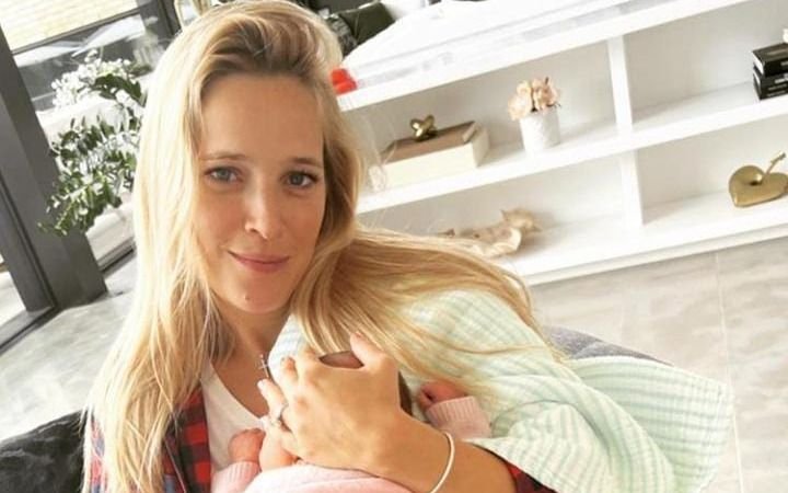 Felicidad absoluta: Luisana Lopilato subió su primera foto con su hija Cielo