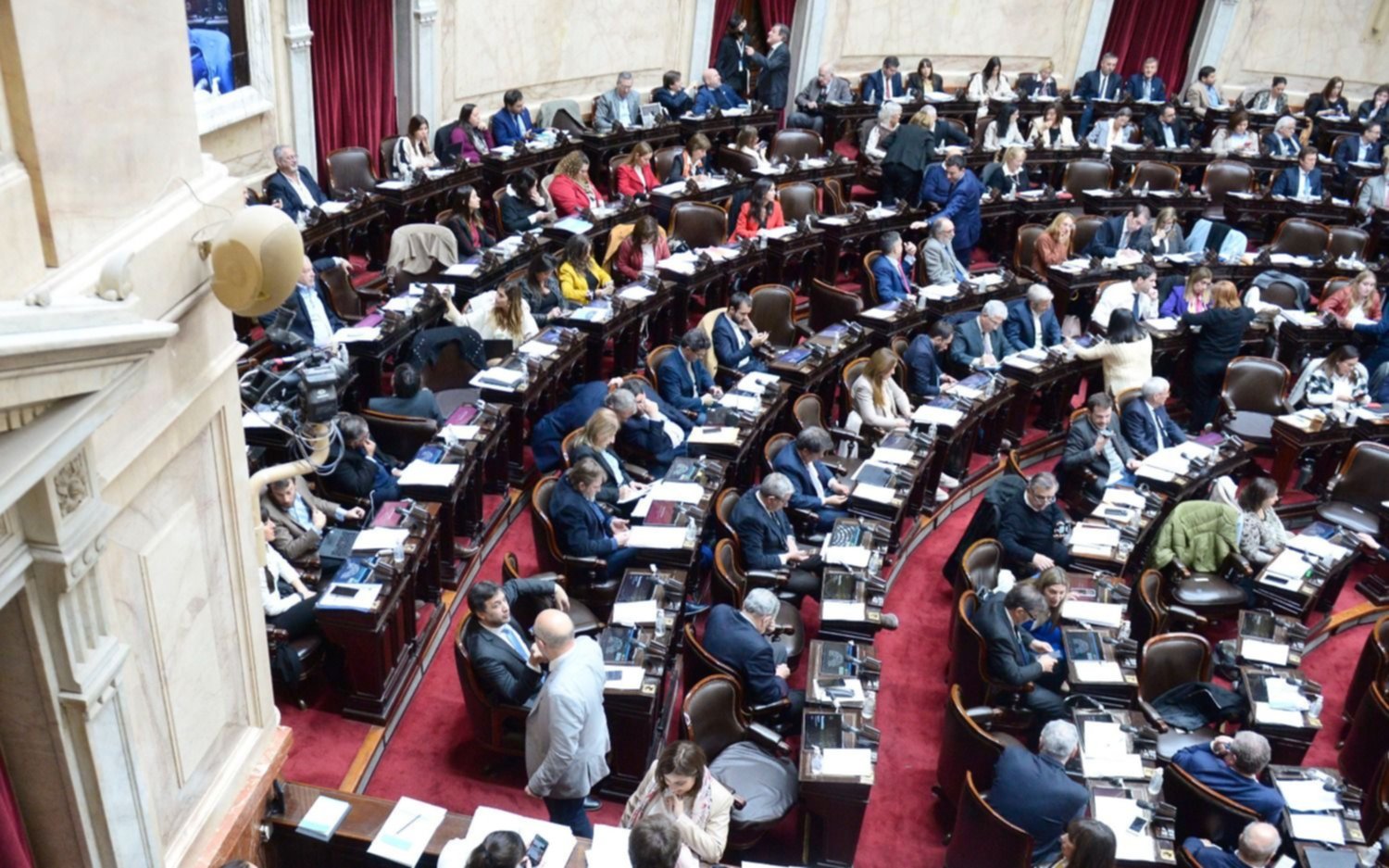 Por la situación judicial de Cristina y tensión entre los bloques, Diputados postergó la sesión