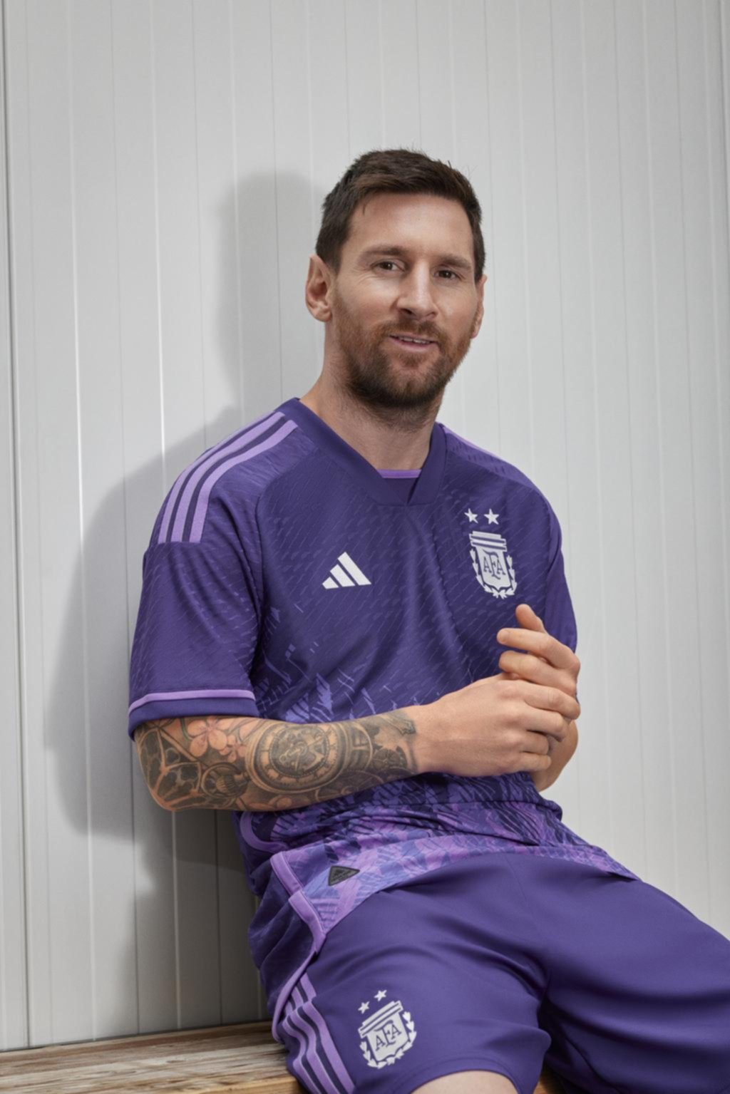 La Selección, y la camiseta violeta como alternativa