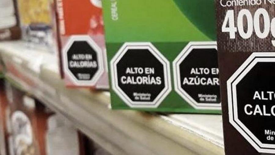 Etiquetado frontal: regulan pautas de publicidad