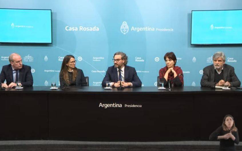 Cristina, autonomía de CABA y recorte en ministerios, los temas en la reunión del Gabinete nacional