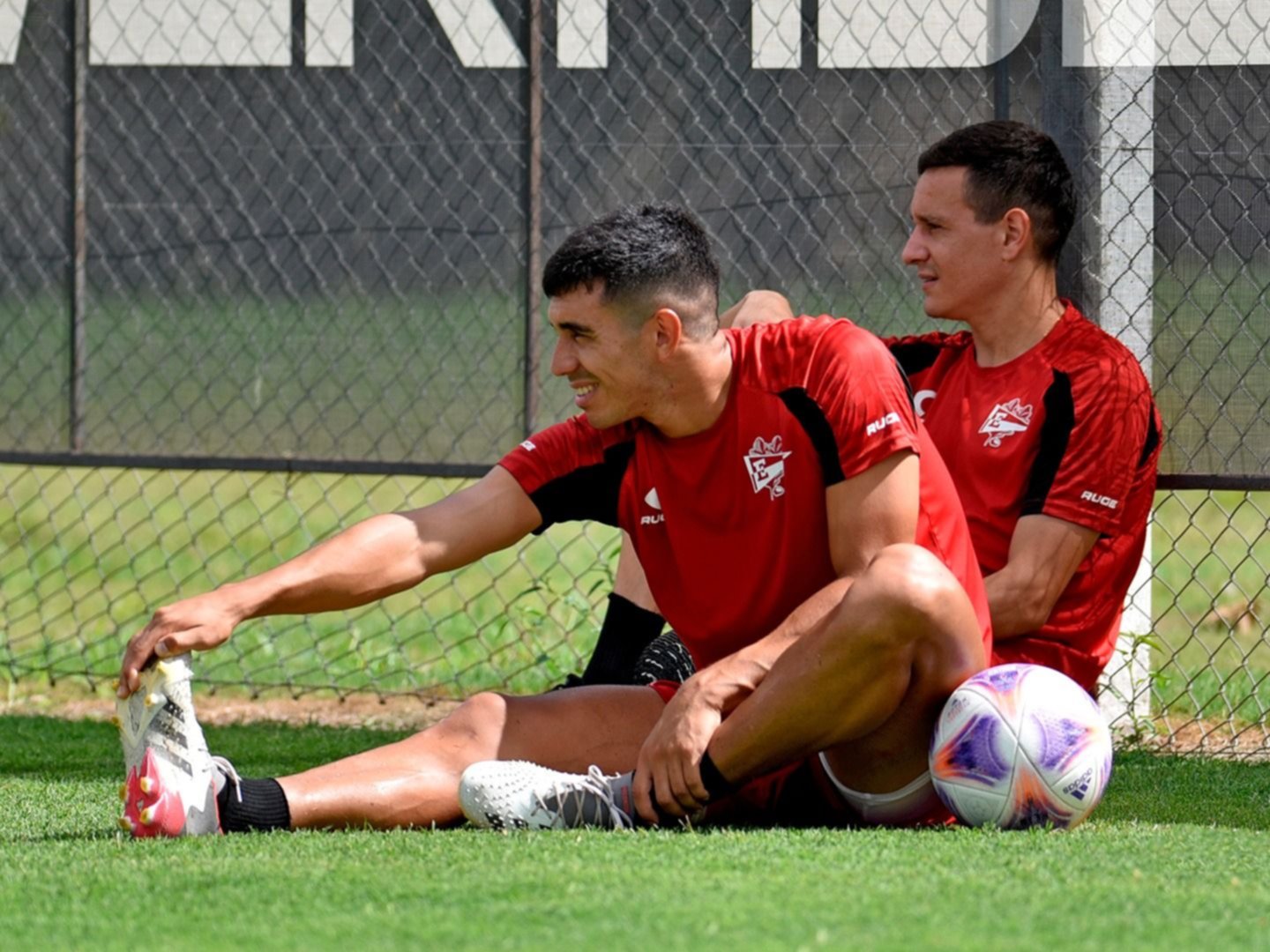Domínguez tiene dudas con Corcho Rodríguez y Guido Carrillo