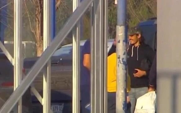 Arrancó la era Cavani en Boca: quién fue el primer compañero en saludarlo