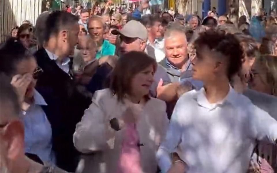 Elecciones 2023.- Agresión a Patricia Bullrich en San Luis: le apuntaron a Alberto Rodríguez Saá