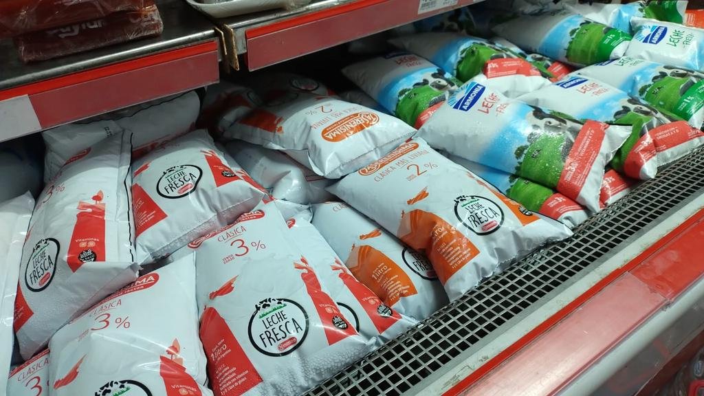 La lupa en los lácteos: la leche con una suba semanal