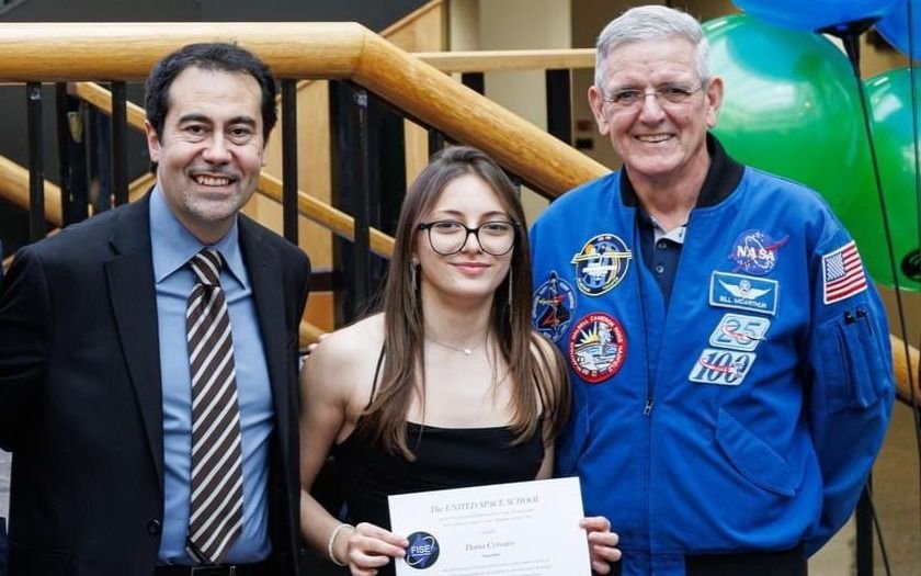 Con diploma de honor Platenses que brillaron en la NASA