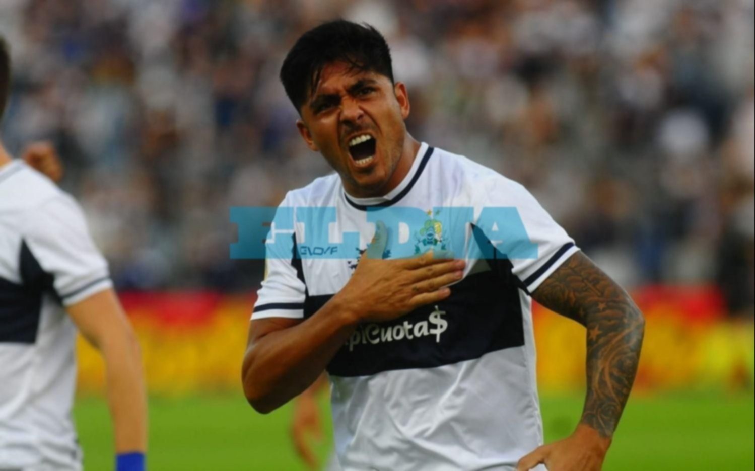 Gimnasia se aseguró la continuidad de Cristian Tarragona: cómo fue el acuerdo con el goleador