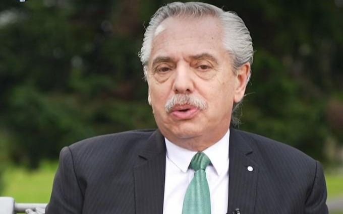 VIDEO. "Hazme una pregunta", la desafiante propuesta de Alberto Fernández en las redes sociales a días de las PASO