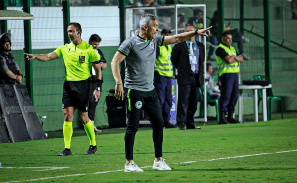 Goiás guardó jugadores en su victoria a Fortaleza