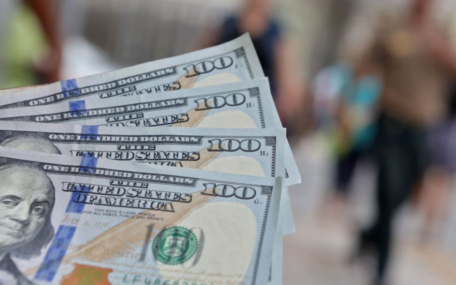 Dólar blue hoy y dólar hoy: a cuánto cerró este lunes, en una semana clave, previa de las PASO 2023