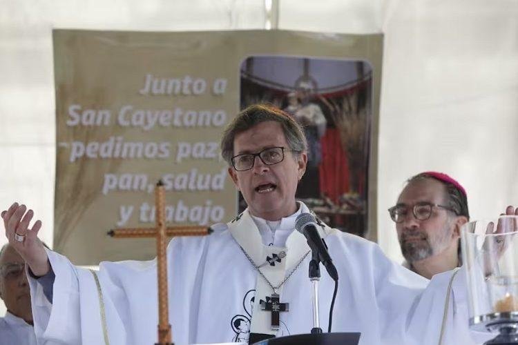 “No hay bolsillo que aguante”, advirtió el arzobispo de Buenos Aires