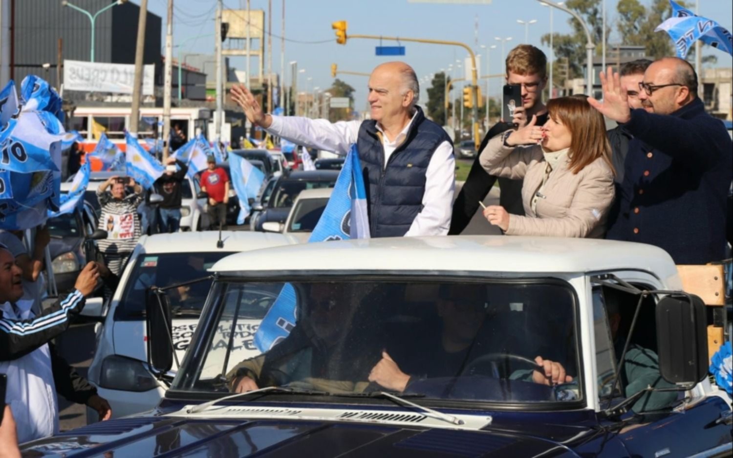 Grindetti prepara una caravana por 10 municipios del Conurbano y cierre con Bullrich en Lanús