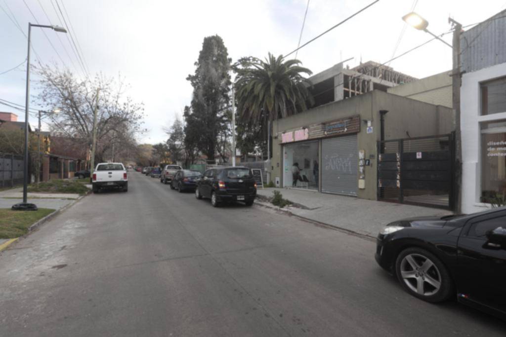 En City Bell se vive con miedo: una familia salió y le desvalijaron la casa
