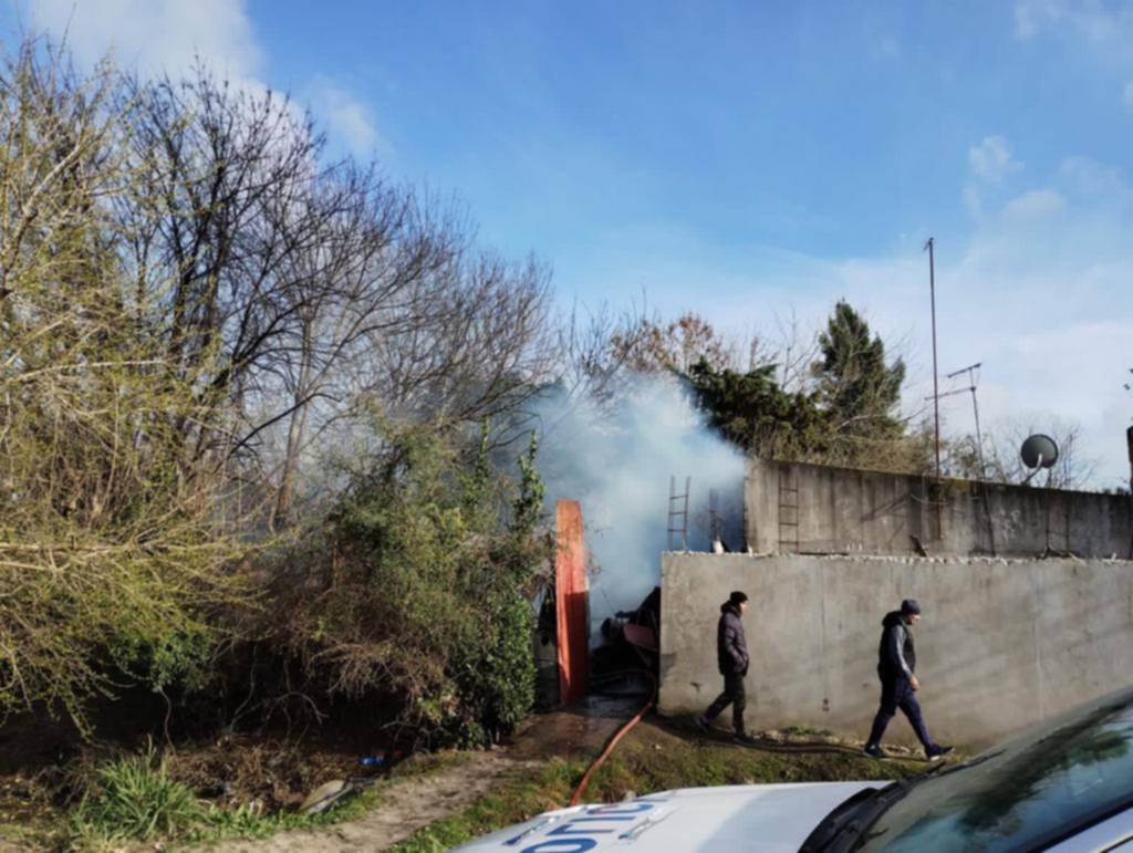 Un jubilado quedó atrapado en un incendio y perdió la vida