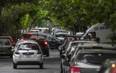 ¡Atención! Tránsito complicado en La Plata: qué calles están cortadas este miércoles