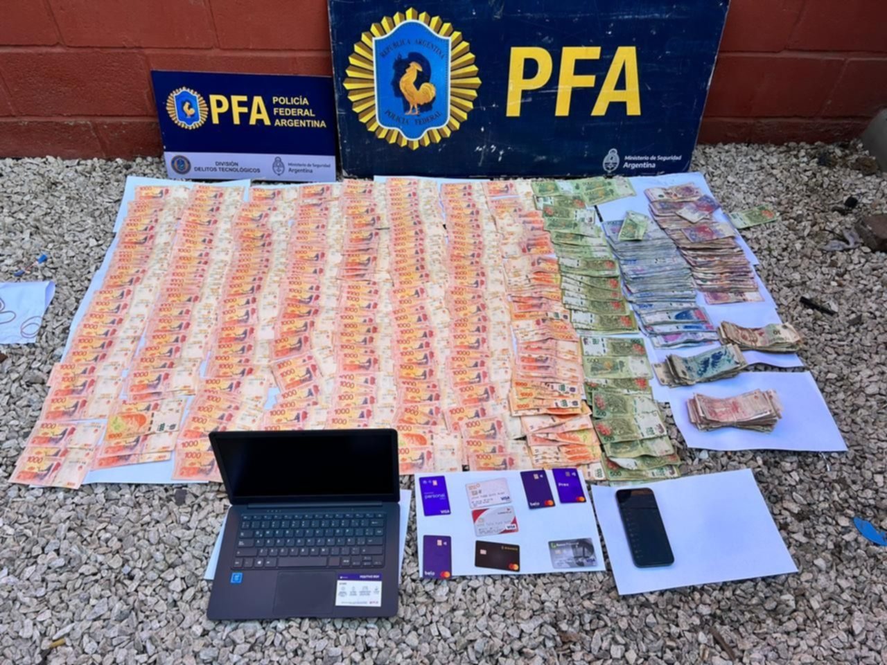 Megatoperativo por millonaria estafa cripto: uno de los allanamientos fue en La Plata