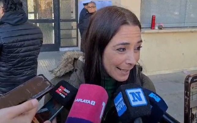 Elecciones PASO 2023 La Plata.- Ya votaron los precandidatos Paula Lambertini y Eric Simonetti en estas elecciones 2023