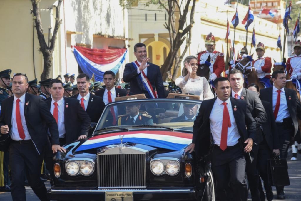 Paraguay: Peña asumió y prometió contribuir a mejorar el Mercosur
