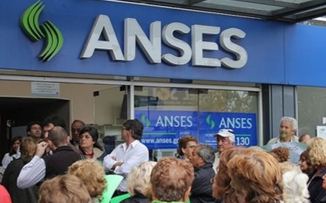Anses cuándo cobro: el calendario de pagos de AUH, jubilaciones, PNC, Desempleo, Tarjeta Alimentar y más para este miércoles 16 de agosto de 2023