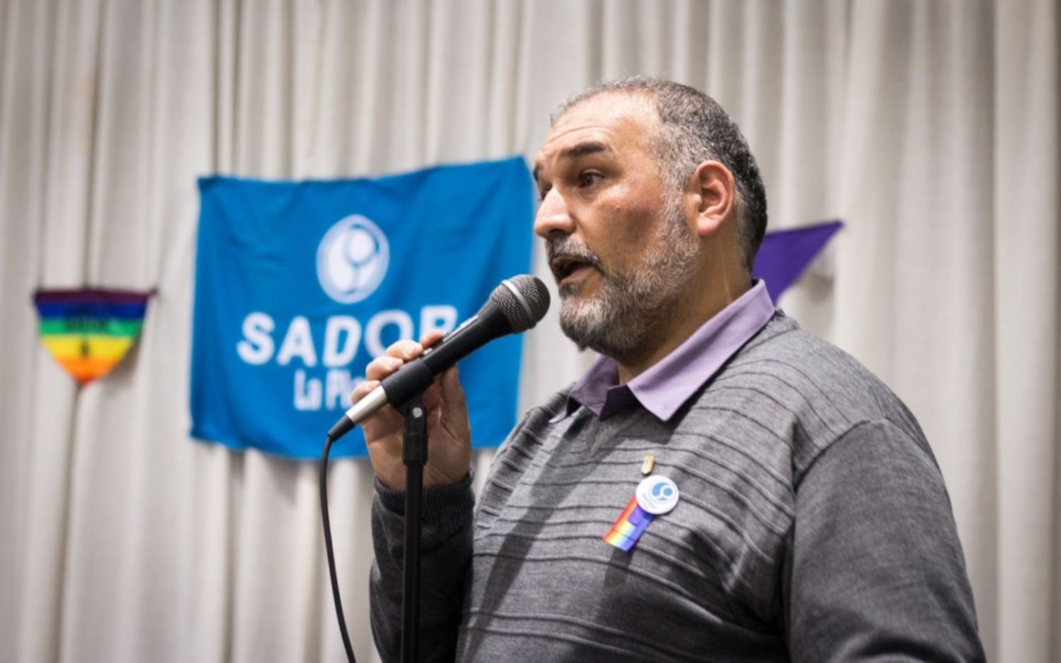 "Sus derechos están cubiertos, vamos a ir todas las escuelas"