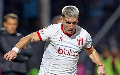 Rollheiser dejó la cancha con una molestia, y es un problema