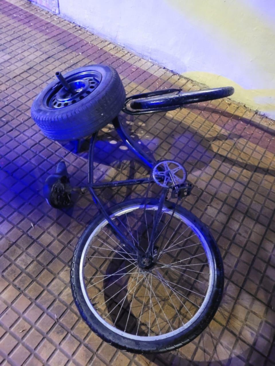 Cayó un “roba ruedas” que se movilizaba en bici