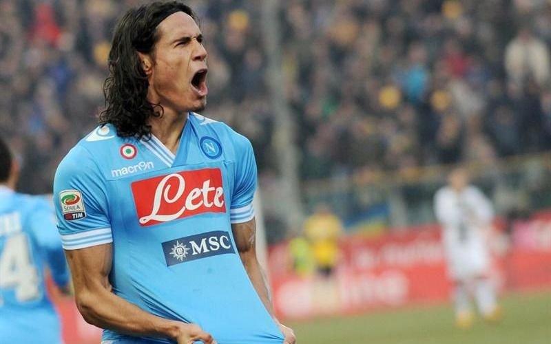 Napoli saludó a Cavani por su primer gol con la camiseta de Boca