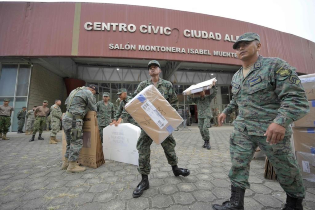 Ecuador y la violencia: votar en medio de los atentados