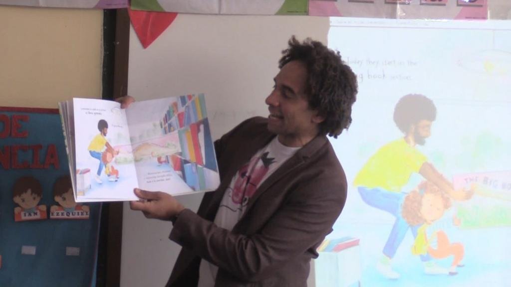 El arte de inspirar a los niños con la lectura y la poesía
