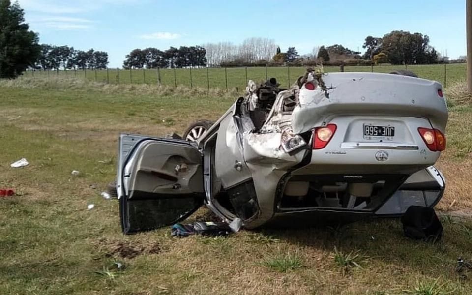 Una pareja platense se accidentó en la Ruta 3