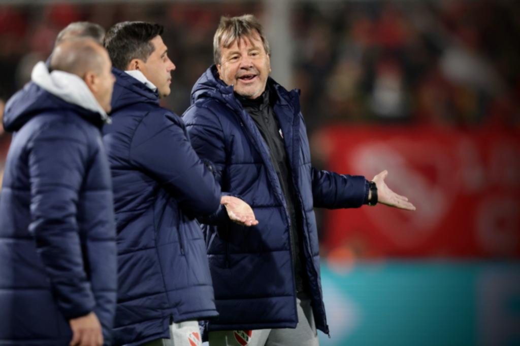 Pusineri y Holan suenan tras la salida de Zielinski