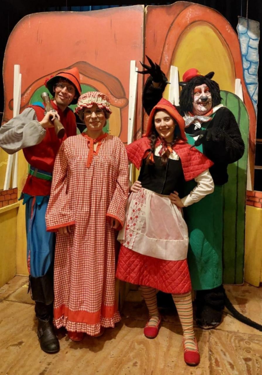 Con “Caperucita”, abre un ciclo de teatro distendido