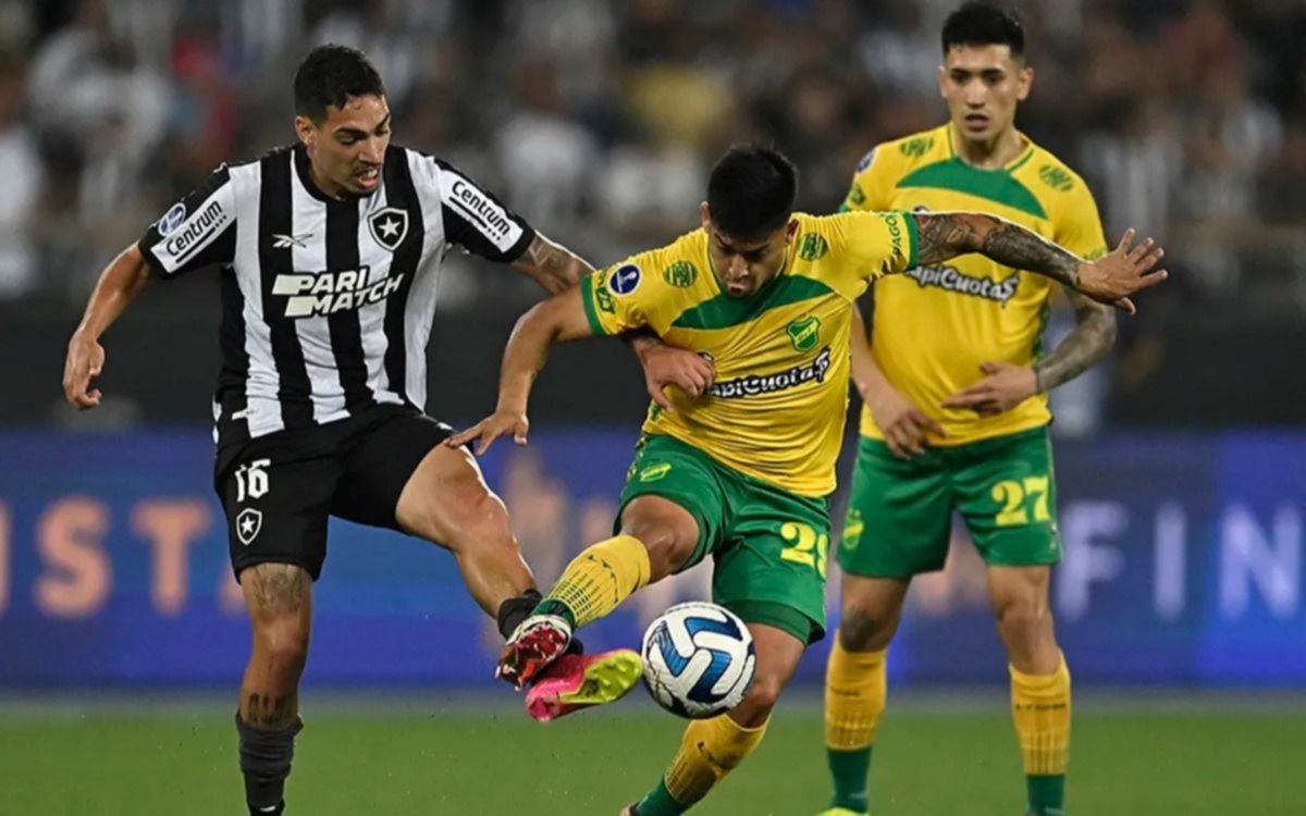 Defensa logró un empate muy valioso ante Botafogo