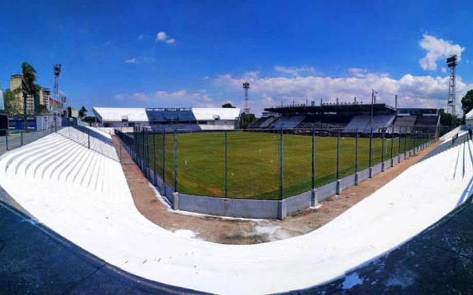 La Copa "Ciudad de Quilmes" se juega hoy en el Estadio Centenario