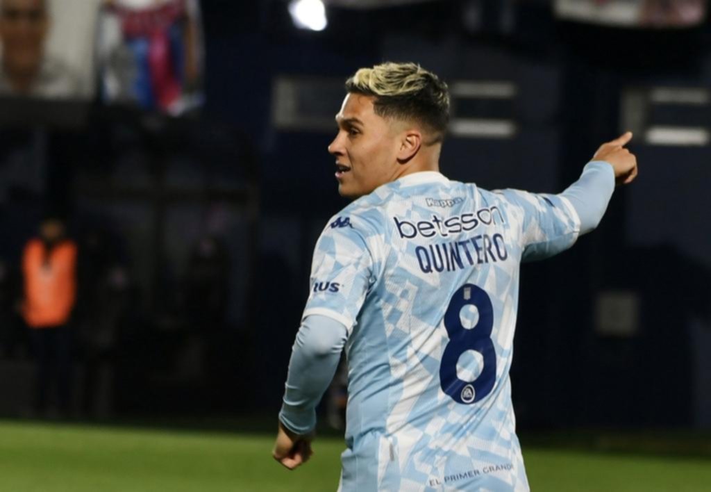 Con Juanfer de figura, Racing llega entonado a la Copa