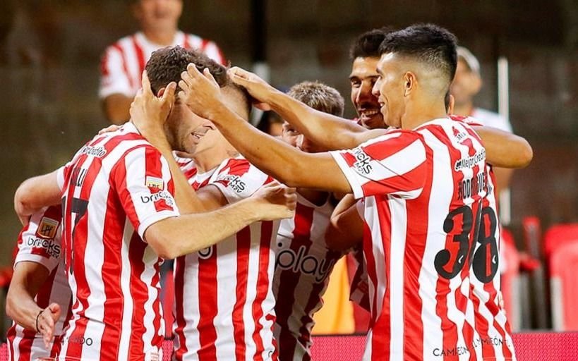 Estudiantes podría perder un jugador clave de cara al duelo ante Corinthians por Copa Sudamericana