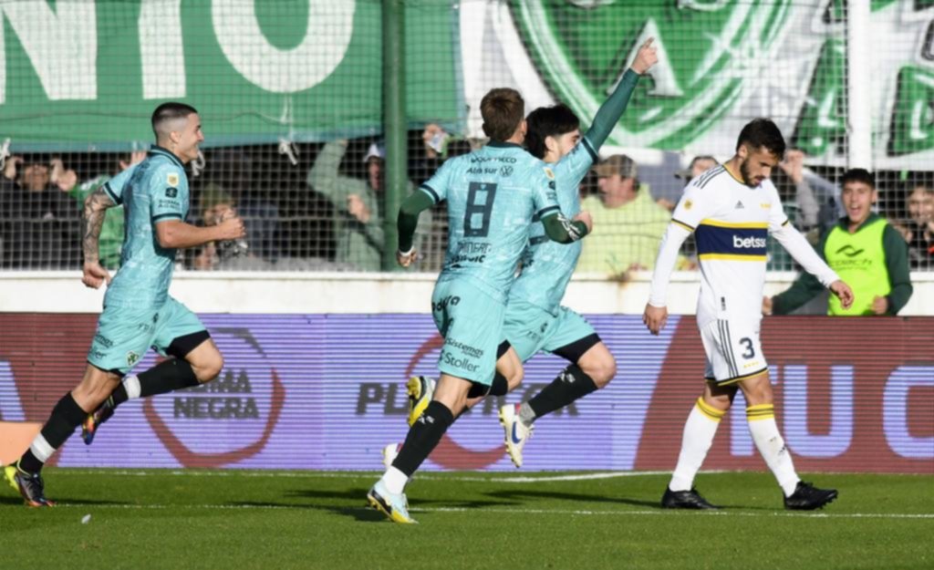 Benedetto erró un penal y selló la derrota de Boca en su visita a Sarmiento de Junín