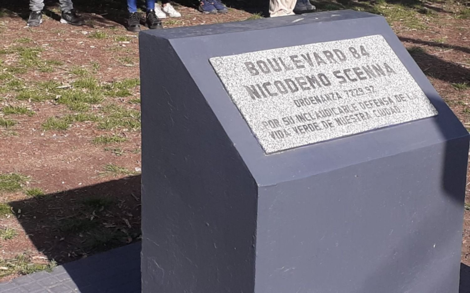 Clubes Unidos de Villa Elvira, en el homenaje a Nicodemo Scenna, precursor de la ecología local