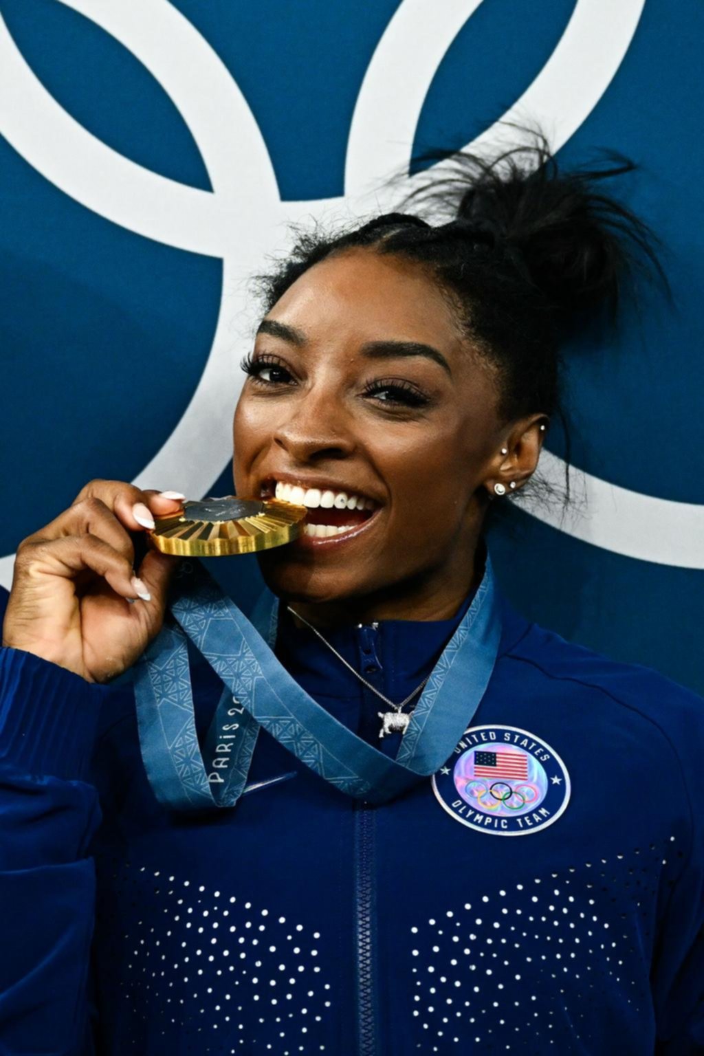 Simone Biles volvió a brillar en gimnasia