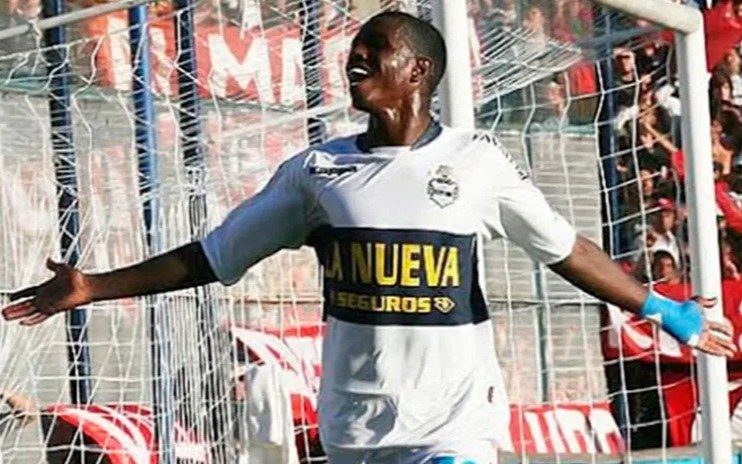 Gimnasia va por la vuelta del colombiano Marco Pérez: ¿Cómo está la negociación?