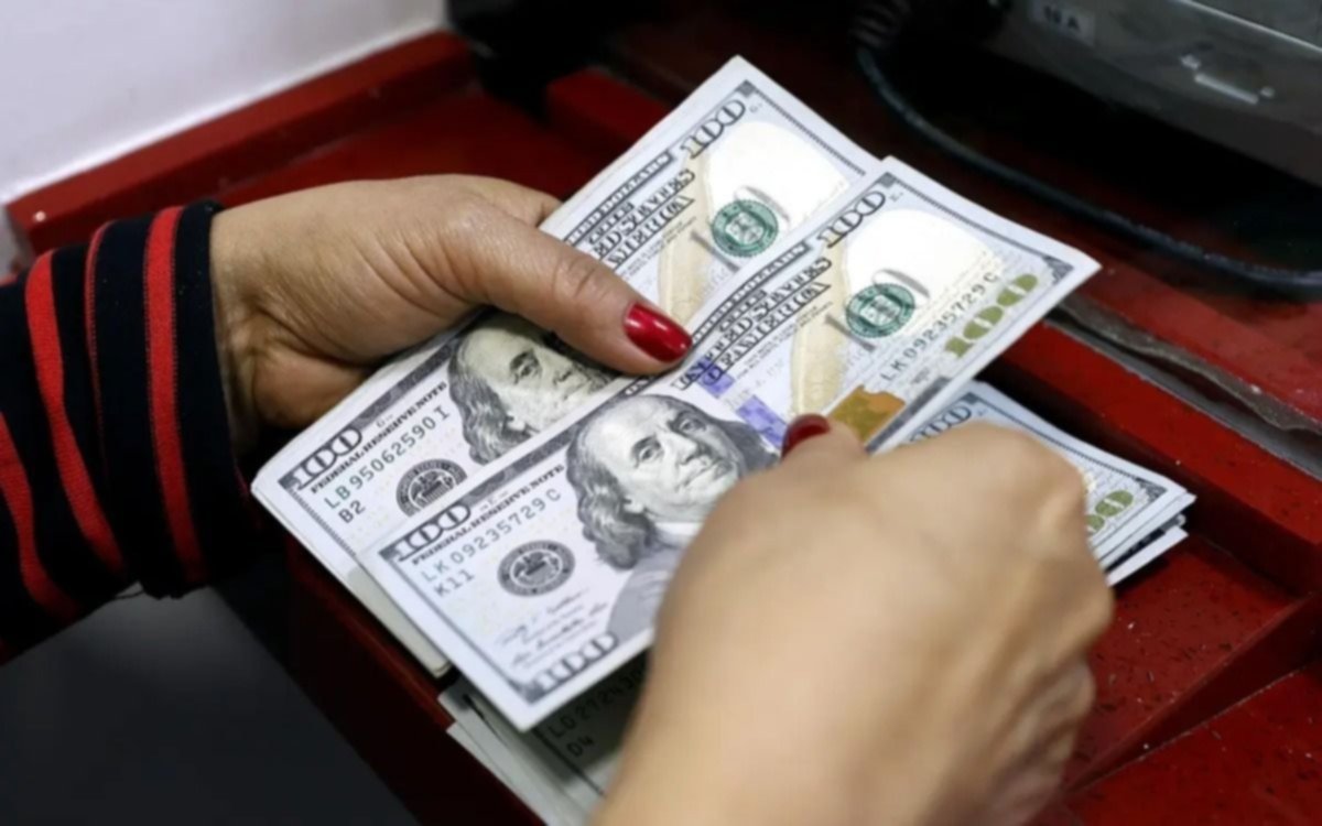 Dólar blue y dólar hoy: a cuánto cerró este viernes 2 de agosto