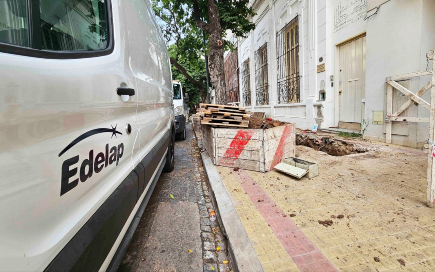 Varios sectores de La Plata con cortes de luz tras el paso de la tormenta