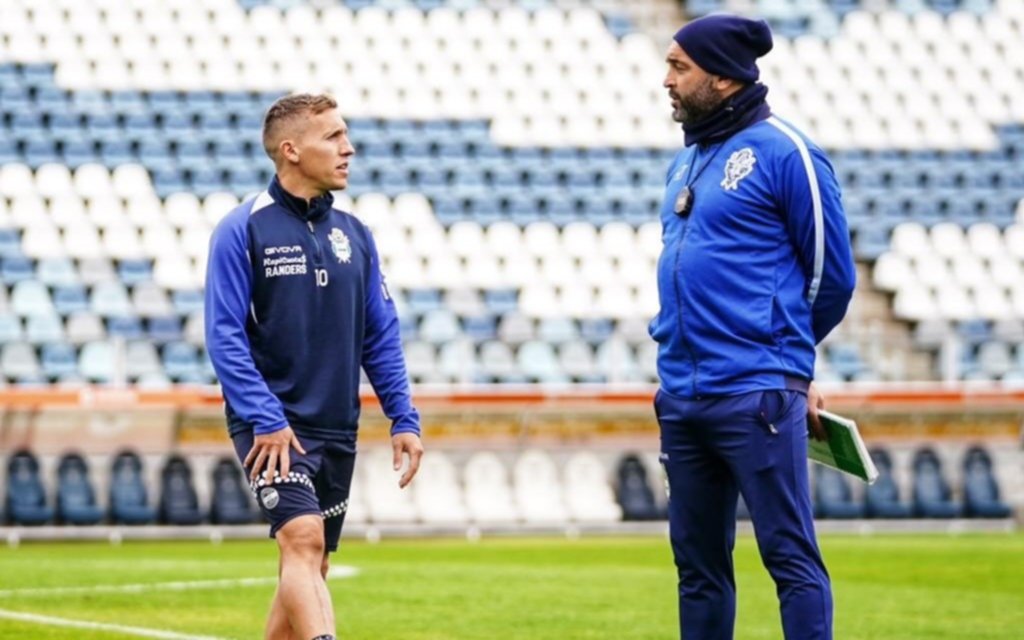 De Blasis fue operado y estará varios partidos afuera: cómo es el equipo que prepara Méndez