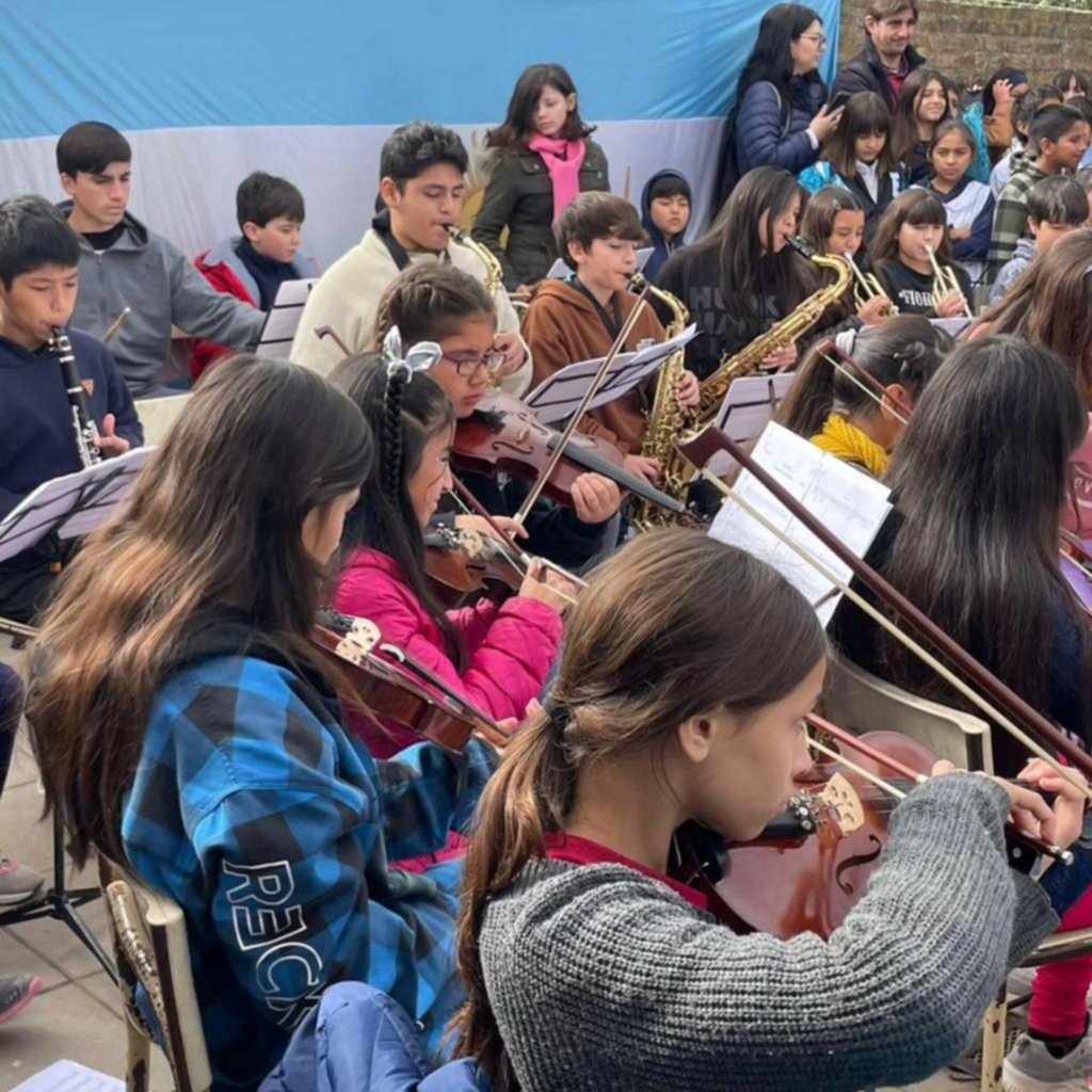 La Orquesta Barrial acerca la música a los niños