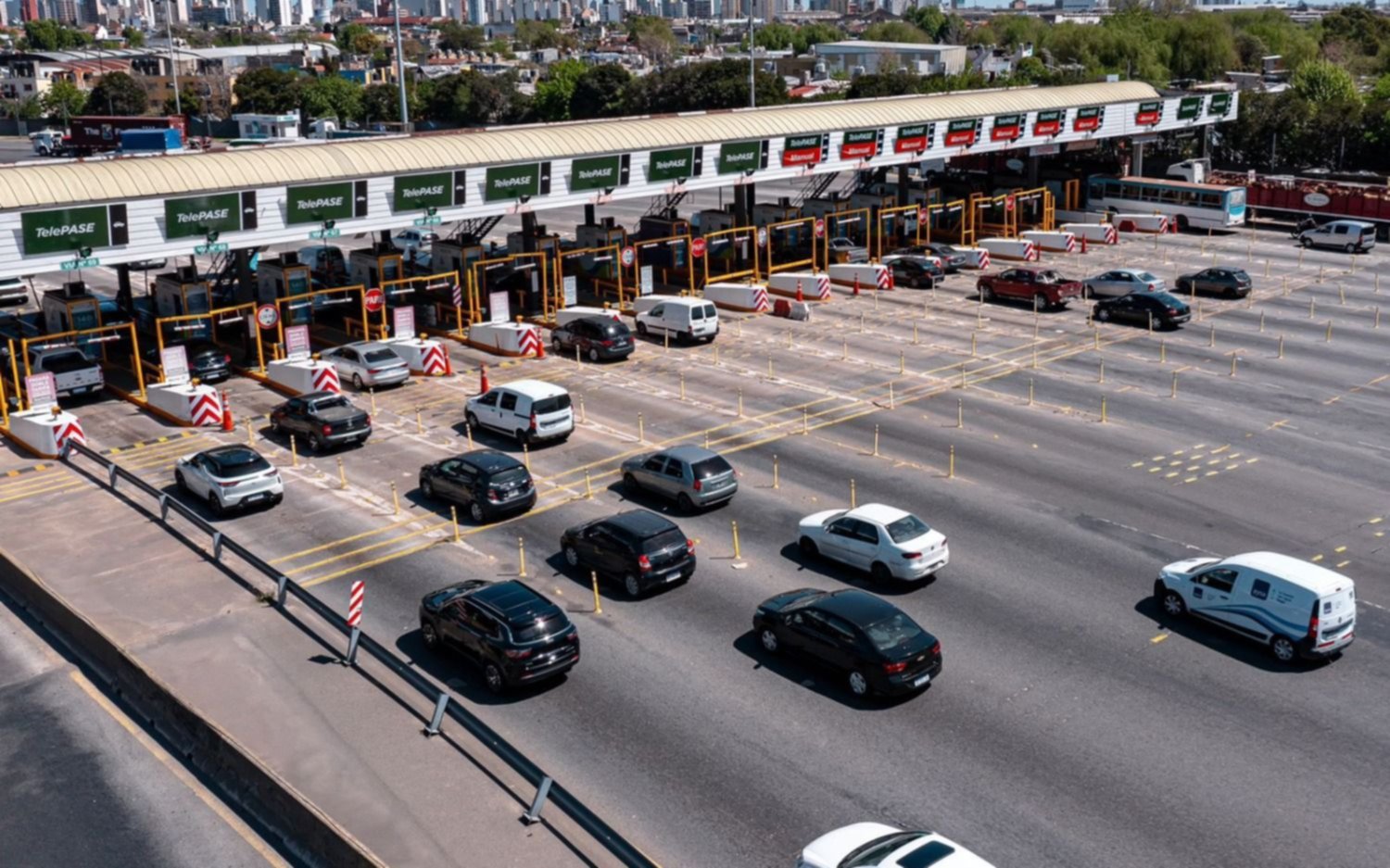 Autopista Buenos Aires - La Plata: ya rige el cambio en todos los peajes que facilita la circulación