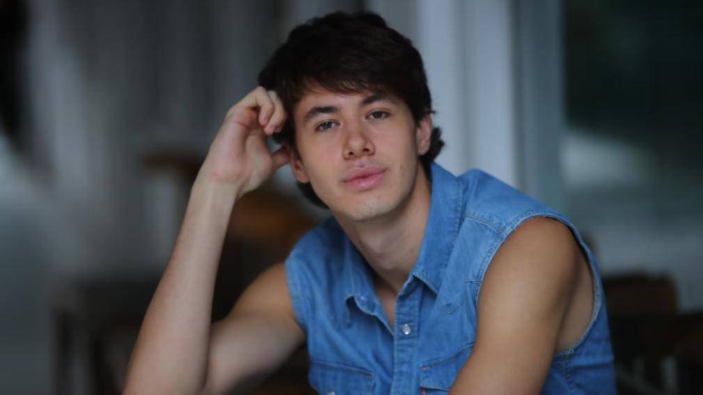 Dante Ortega contó cómo reaccionó su familia cuando dijo que era gay