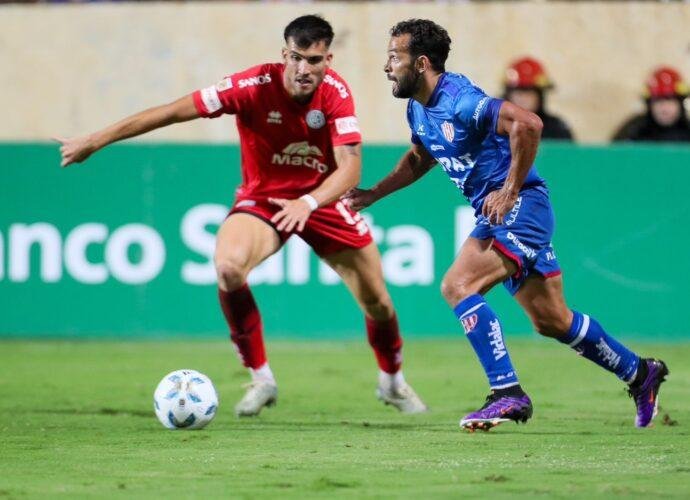 La décima fecha sigue con tres partidos que tendrán impacto en las zonas calientes de la tabla