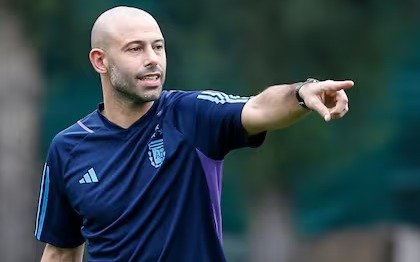 ¿Una vida más? Javier Mascherano sería respaldado por "Chiqui" Tapia y seguiría como DT del Sub-20
